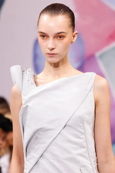 Look 79